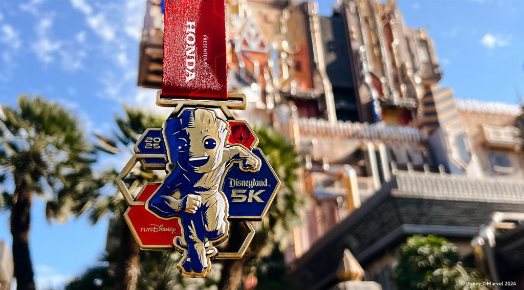Uma Aventura Épica: Conheça as Medalhas do runDisney 2025 Disneyland Half Marathon Weekend