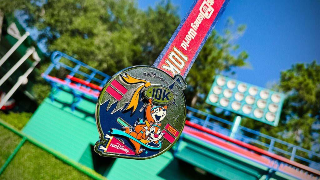 Conheça as Medalhas do runDisney 2025 Walt Disney World Marathon Weekend