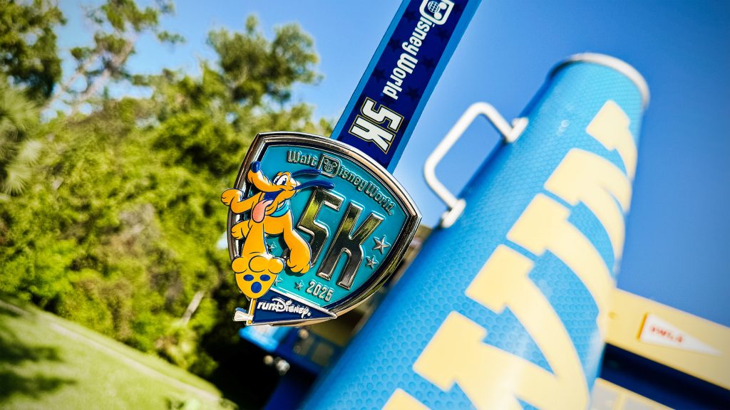Conheça as Medalhas do runDisney 2025 Walt Disney World Marathon Weekend